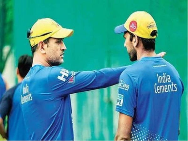 অবসরের সিদ্ধান্তের দ্রুত পরে কোচের কাছে গিয়েছিলেন ধোনি, দুজনের হয়েছিল এই কথা 3