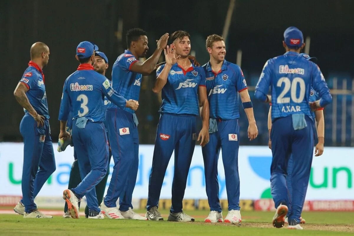 DCvsRR: দিল্লির বিরুদ্ধে আবারও হারের সম্মুখীন হলো রাজস্থান রয়্যালস, খালি হাতে ফিরতে হবে টুর্নামেন্ট থেকে !! 1