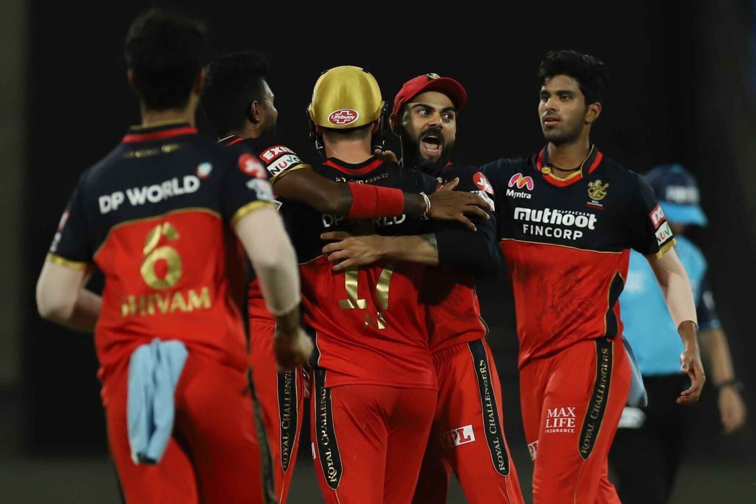 RCBvsKKR: কেকেআরের বিরুদ্ধে পাওয়া জয়ের পুরো শ্রেয় বিরাট কোহলি এই খেলোয়াড়কে দিলেন 1