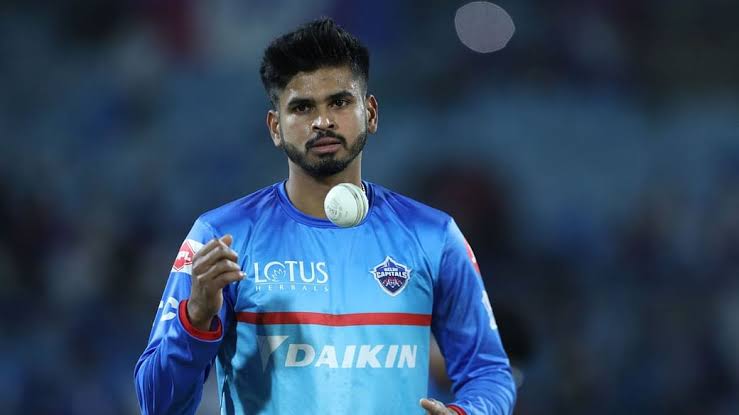RRvsDC: রাজস্থানের বিরুদ্ধে জয়ের পর আইয়ার অশ্বিনকে নয় বরং এই খেলোয়াড়কে দিলেন পুরো শ্রেয় 3