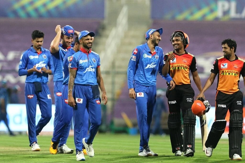 দিল্লি ক্যাপিটালসের ফাইনালে পৌঁছনোর পর বীরেন্দ্র সেহবাগ করলেন তাদের নিয়ে ঠাট্টা, করলেন এমন পোষ্ট 1