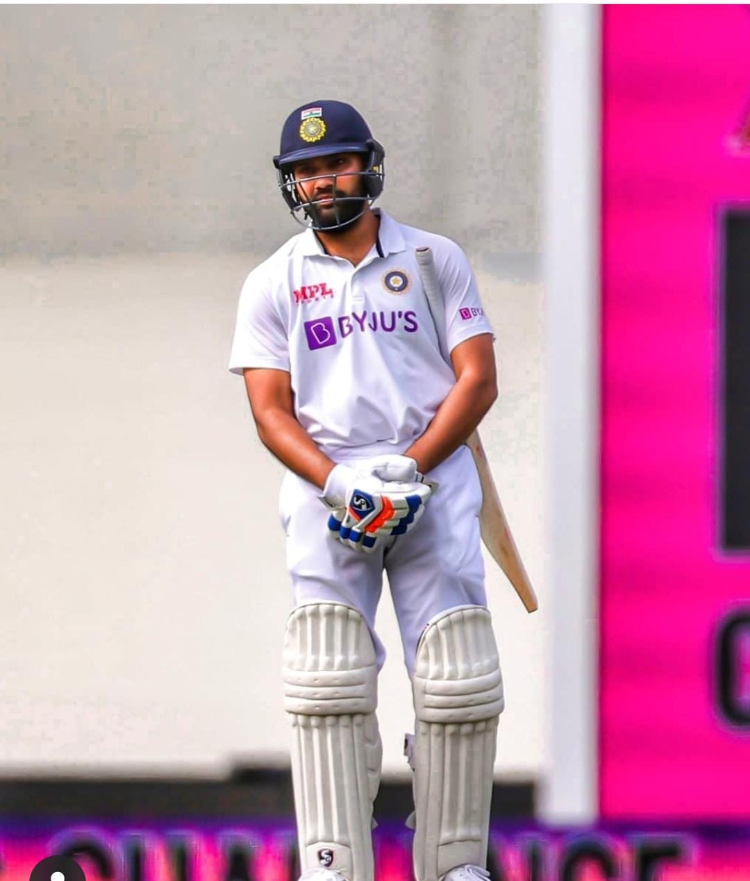 অযাচিতভাবে নিজের আউট হওয়া নিয়ে সমালোচকদের একহাত নিলেন রোহিত শর্মা 1
