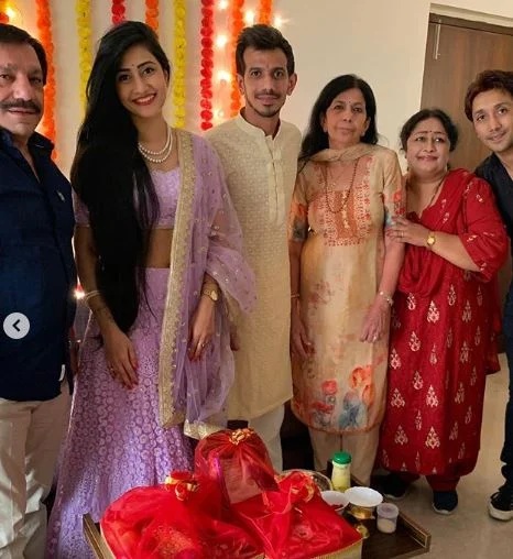 যজুবেন্দ্র চহেলের স্ত্রী ধনশ্রীর সঙ্গে নাওচতে দেখা গেলো শ্রেয়স আইয়ারকে 1
