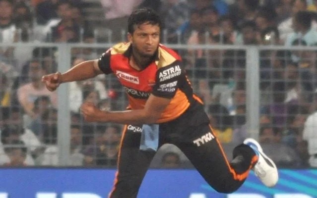 IPL 2021: আশিস নেহেরা বললেন নিলামে সবচেয়ে বেশি দামে বিক্রি হবেন এই খেলোয়াড় 3