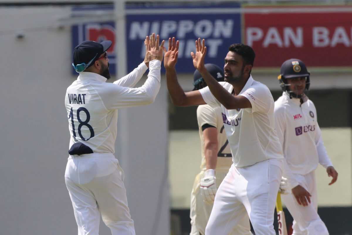 বিশাল লিড থাকা সত্ত্বেও কেন ডিক্লেয়ার করেনি ইংল্যান্ড? বড় মন্তব্য করে বসলেন রবিচন্দ্রন অশ্বিন 1