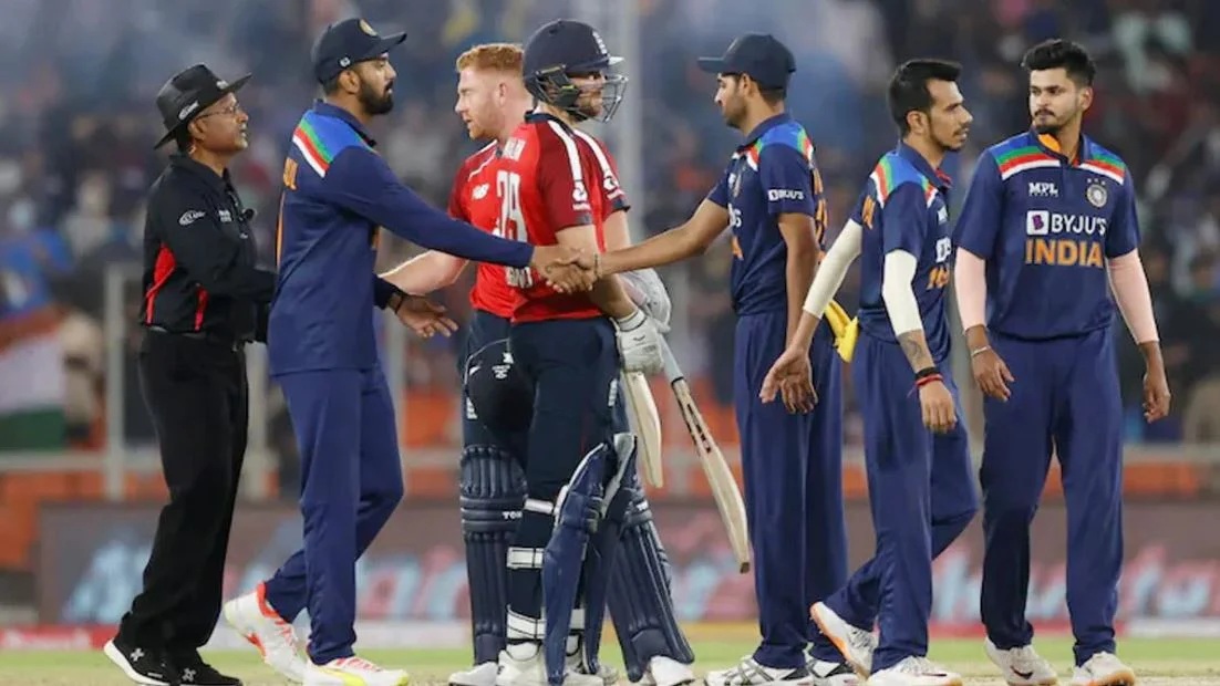 INDvsENG: চতুর্থ টি-২০তে ভারতের প্রথম একাদশ দেখে ক্ষুব্ধ সমর্থকরা, পক্ষপাতের অভিযোগ বিরাটের বিরুদ্ধে 1