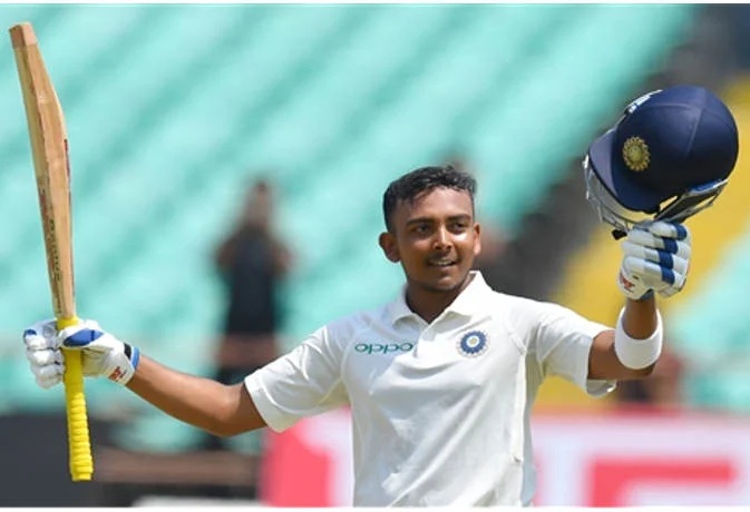 অস্ট্রেলিয়া সফরে বাদ পড়ায় হাউহাউ করে কেঁদেছিলেন পৃথ্বী শ, এই খেলোয়াড়ের কারণে করছেন সেঞ্চুরি 4
