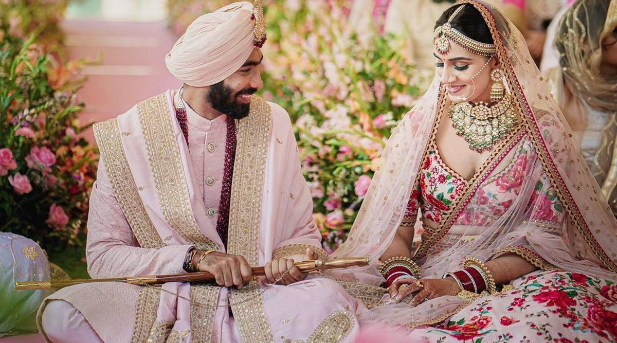 জসপ্রীত বুমরাহকে মজাদার ভাবে বিয়ের অভিনন্দন জানালো রাজস্থান রয়্যালস- দেখে নিন 1