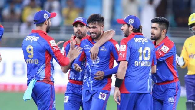 দেখুন : নোংরামোর চরম নিদর্শন, আউট করে ব্যাটসম্যানকে লাথি দেখালেন মহম্মদ আমির 3