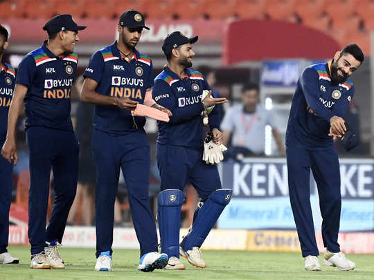 জয়ের ধারা বজায় রাখতে একেবারে আলাদা ধারার একাদশ নিয়ে নামবে টিম ইন্ডিয়া, দলে অসংখ্য বদল 1