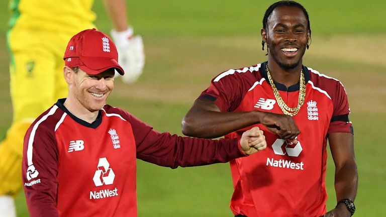 ভারতের কাছে তিন ফর্ম্যাটে গো হারান হেরেও গর্বিত ইংলিশ কোচ ক্রিস সিলভারউড 2
