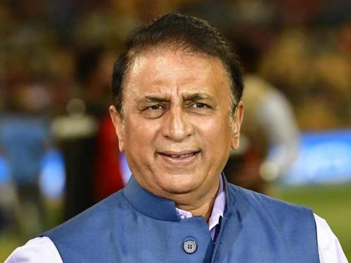 IPL2021: সুনীল গাভাস্কার বললেন বিরাট কোহলির জায়গায় এই খেলোয়াড়কে দিয়ে ইনিংস শুরু করাক আরসিবি