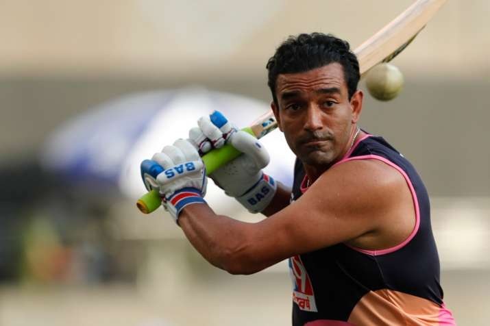 IPL2021: রবিন উথাপ্পা ছেলে আর স্ত্রীকে নিয়ে চেন্নাই সুপার কিংসের জন্য হলেন শেফ, ভিডিও ভাইরাল 1
