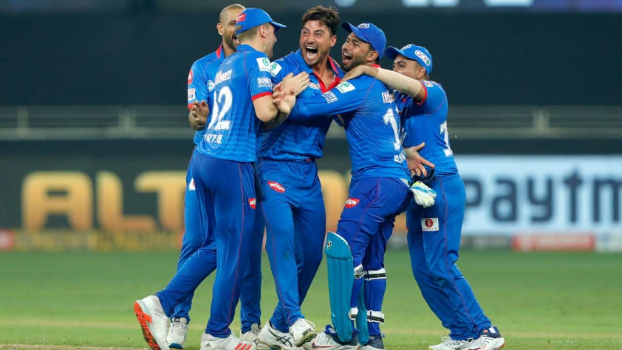 IPL 2021: দিল্লি ক্যাপিটালসের খেলোয়াড়রা করলেন জমিয়ে ভাংড়া নাচ, ভিডিও হল ভাইরাল 1