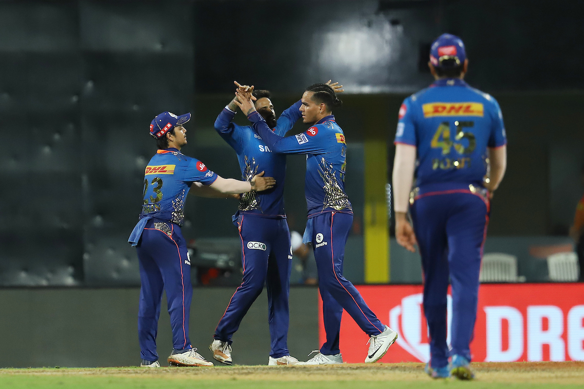 মুম্বই ও হায়দ্রাবাদ ম্যাচে গড়ল ১০টি অভিনব রেকর্ড, কাইরন পোলার্ড গড়লেন ইতিহাস 4