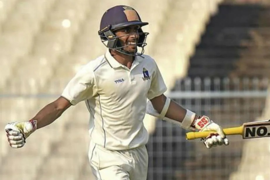 মাত্র ৬টি ম্যাচে করেছেন ৮৬১ রান, এখন টিম ইন্ডিয়ার ইংল্যান্ড সফরে পেলেন জায়গা, কম বয়সে হয়েছে অধিনায়ক 2 মাত্র ৬টি ম্যাচে করেছেন ৮৬১ রান, এখন টিম ইন্ডিয়ার ইংল্যান্ড সফরে পেলেন জায়গা, কম বয়সে হয়েছে অধিনায়ক 2