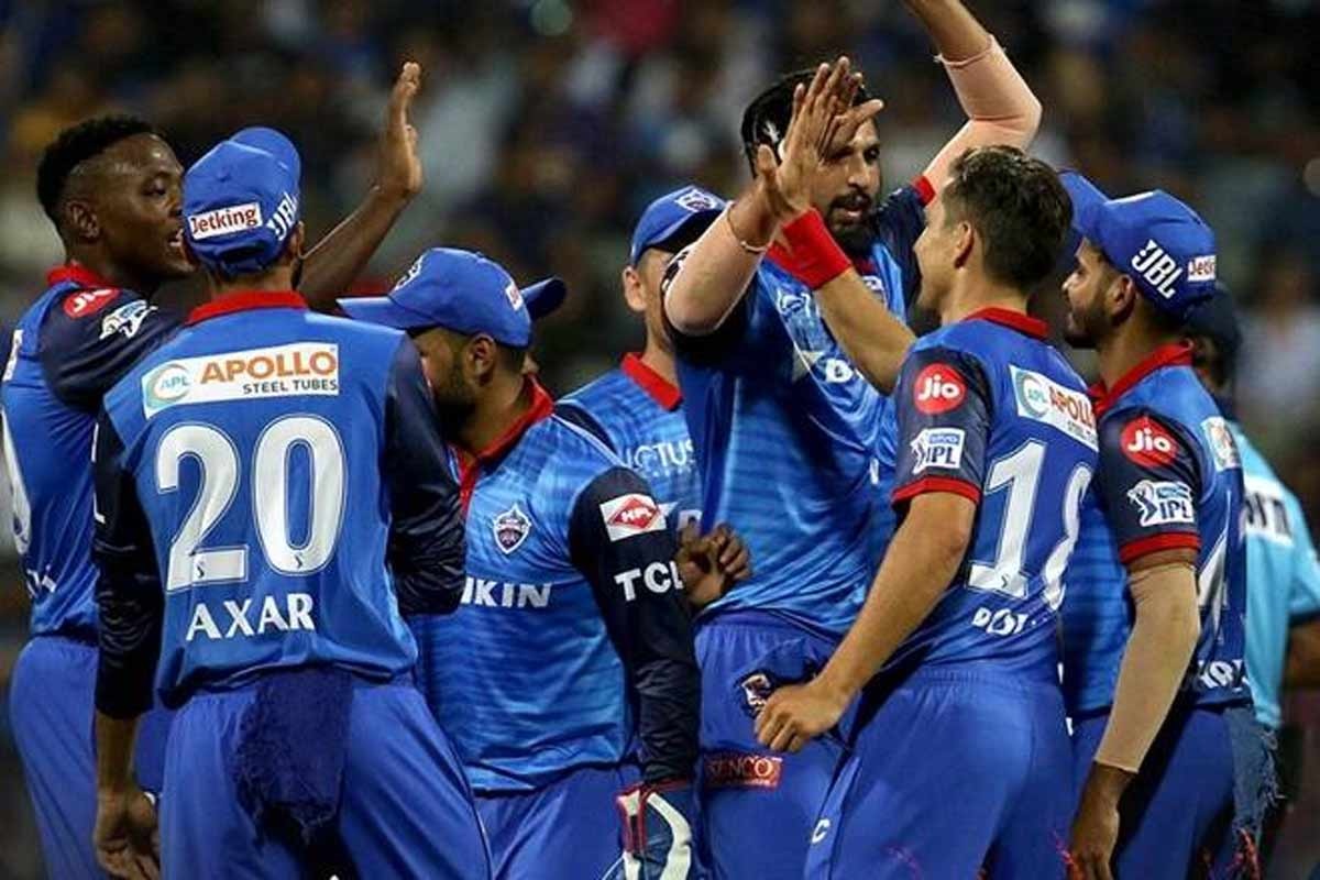 IPL2021: শিখর ধবন জানালেন সেই ব্যাটসম্যানের নাম যার সঙ্গে ব্যাট করে আনন্দ পান 2