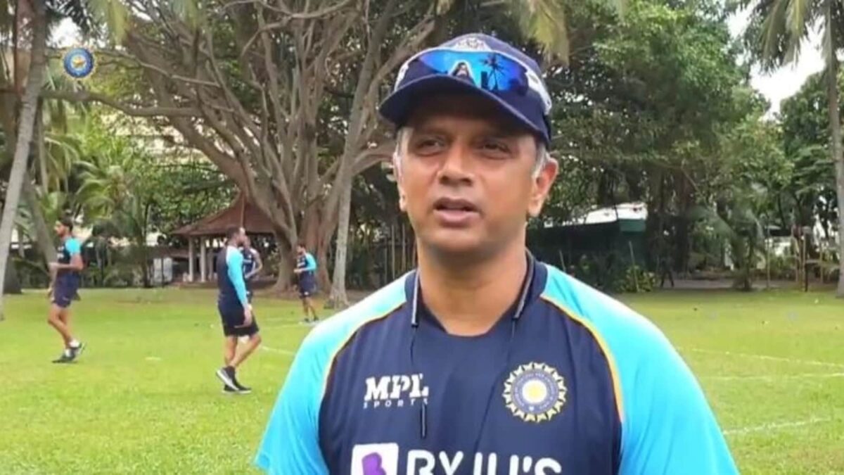 রবি শাস্ত্রীর পর কি তিনিই হবে ভারতীয় দলের পূর্ণাঙ্গ কোচ? কোচিং নিয়ে বড় বার্তা দিলেন রাহুল দ্রাবিড় 1