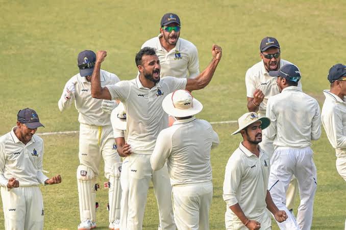 বড় ধাক্কা বাংলার, ঘরোয়া মরশুমের এই টুর্নামেন্ট থেকে সরে দাঁড়ালেন প্রাক্তন অধিনায়ক 1