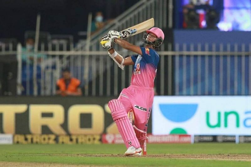 IPL 2022 Auction: রাজস্থান রয়্যালস (RR) আইপিএল ২০২২ মেগা নিলামে এই তিন দুর্দান্ত খেলোয়াড়দের ধরে রাখতে চাইবে ! 2