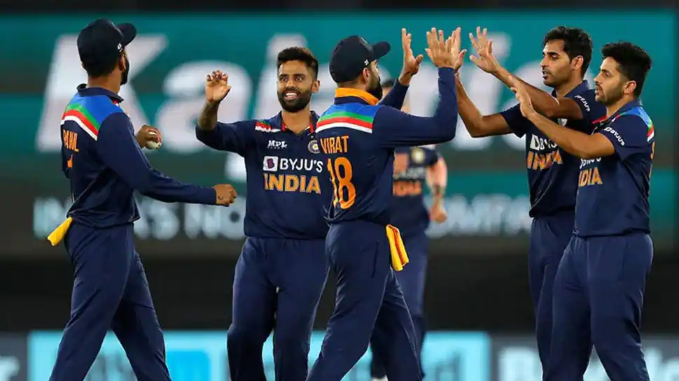 Indian Squad For T20 World Cup 2021: টি টোয়েন্টি বিশ্বকাপের জন্য অভিনব দল ঘোষণা ভারতের! বাদ পড়লেন এই সুপারস্টার 2