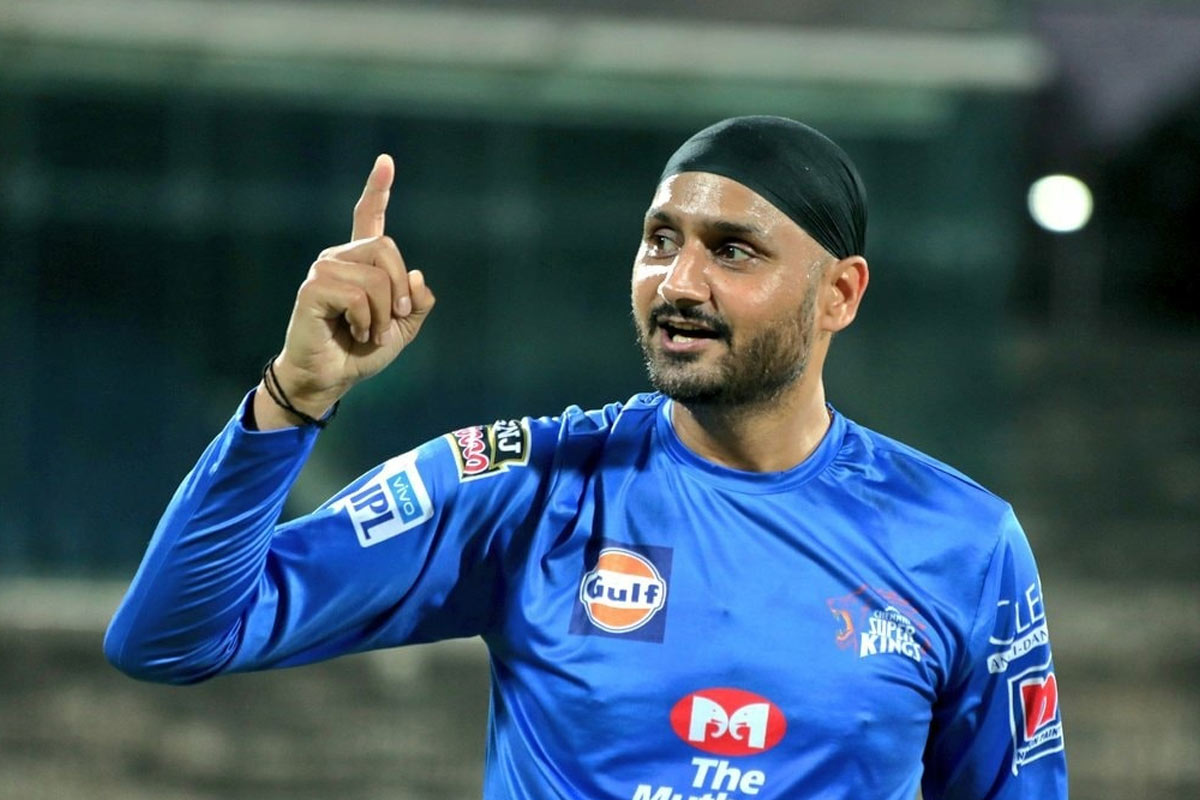 সুযোগ না পাওয়া এই তারকা ক্রিকেটারকে বিশ্বকাপে দেখতে আগ্রহী হরভজন সিং 1