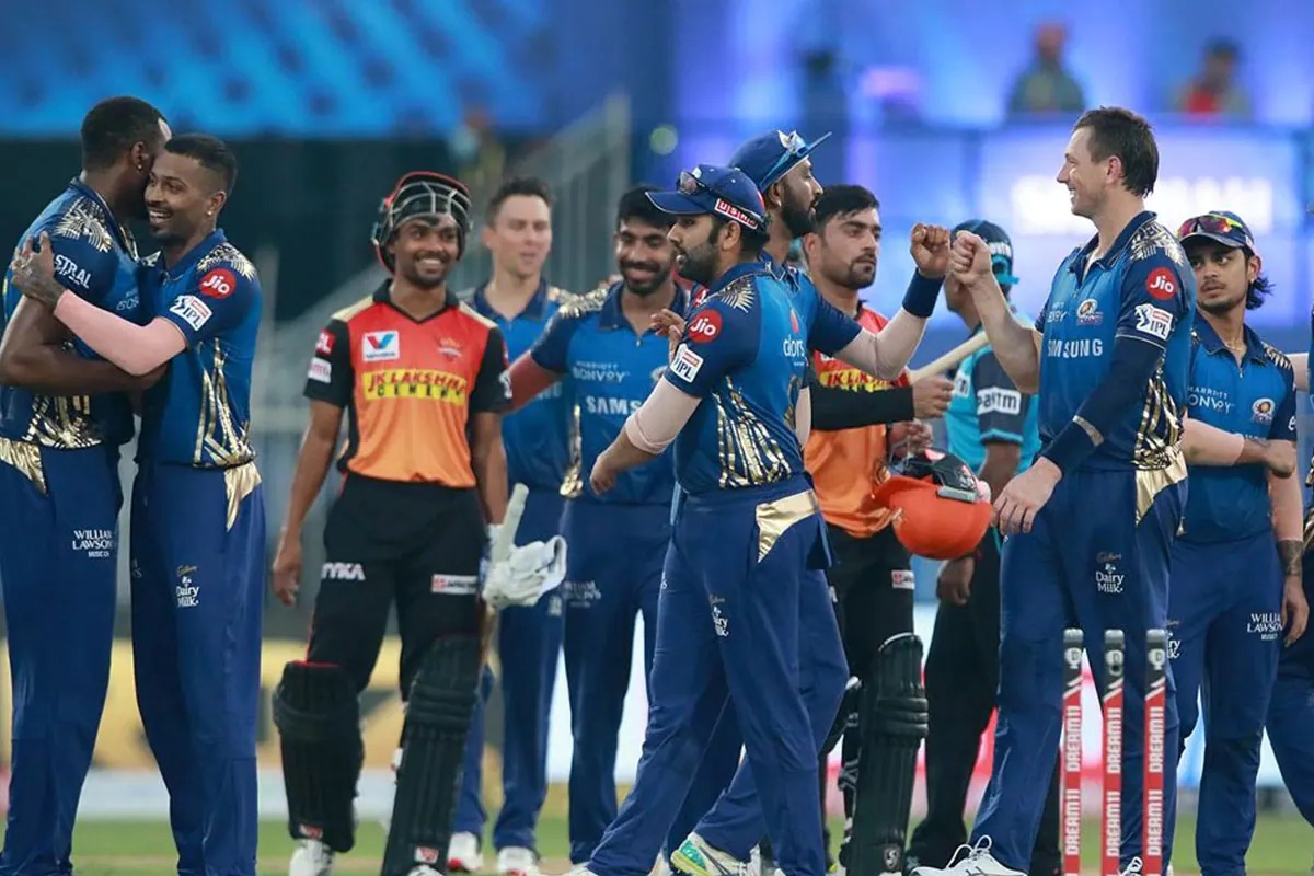 IPL 2021; MI vs SRH: টসে জিতে প্রথমে ব্যাটিং করার সিদ্ধান্ত নিলেন রোহিত শর্মা, মুম্বাই টিমে প্লে অফের শেষ সুযোগে এই দুর্দান্ত ক্রিকেটার সামিল 1