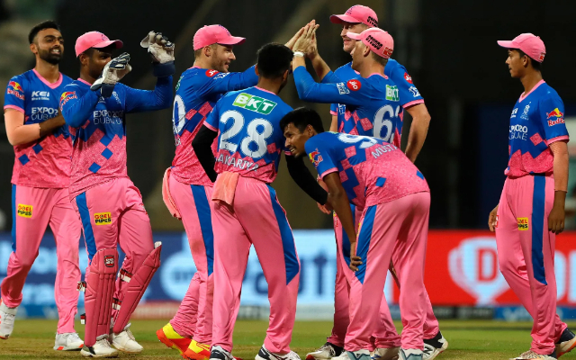 IPL 2022 Retentions: আইপিএল 2022-এর জন্য এতো কোটি টাকায় সঞ্জু স্যামসনকে অধিনায়ক হিসেবে ধরে রাখছে রাজস্থান রয়্যালস !! 3