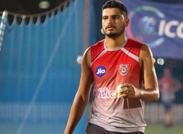 IPL 2022: দুধ বিক্রেতার ছেলে হলো কোটিপতি, আইপিএল নিলামে বিপুল অর্থ দিয়ে নিজের সাথে নিল পাঞ্জাব কিংস !! 4