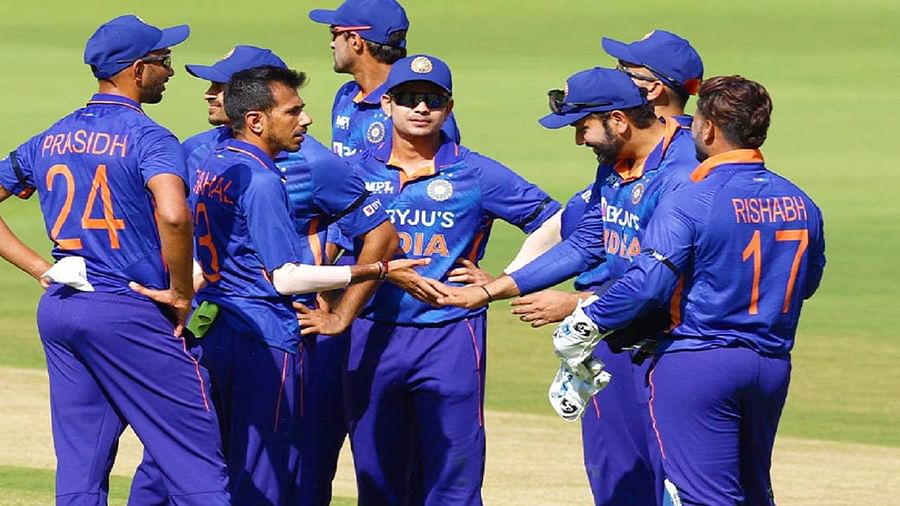 IND Vs WI: রোহিত শর্মার হাতে এই ক্রিকেটারের ক্যারিয়ার, ওয়েস্ট ইন্ডিজের বিপক্ষে প্লেয়িং ১১ দেবেন জায়গা !! 1