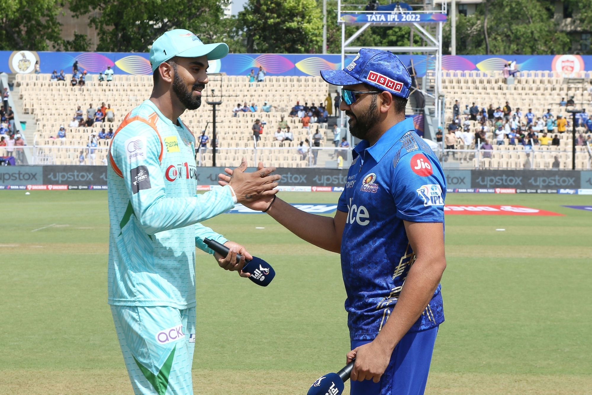 IPL 2022: টানা ছয় ম্যাচ হারার পর ব্যাপকভাবে ট্রোলড রোহিত শর্মা, ফ্যান্সরা বললো অধিনায়ক পরিবর্তনের সময় এসেছে !! 2