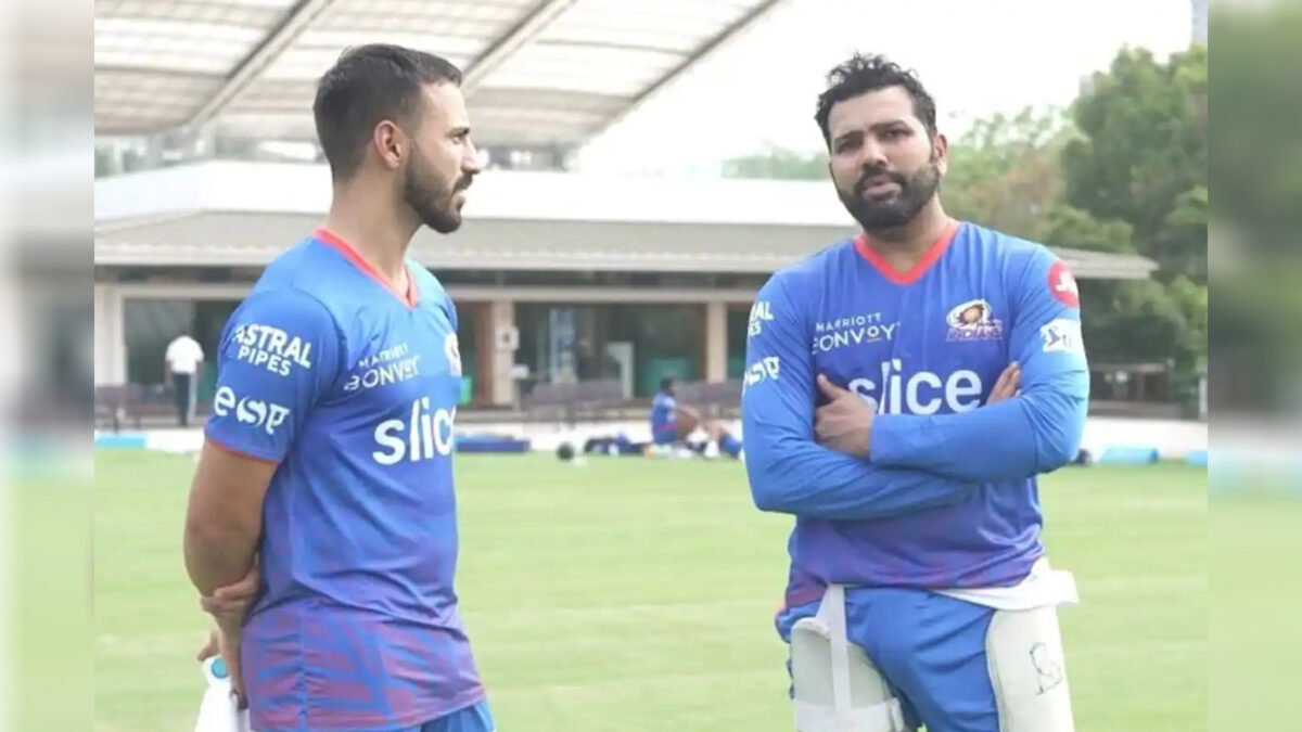IPL 2022: তরুণ রমনদীপের জন্য রোহিত শর্মা করলেন এই দারুণ কাজ! দেখলে আপনিও চমকে যাবেন 1