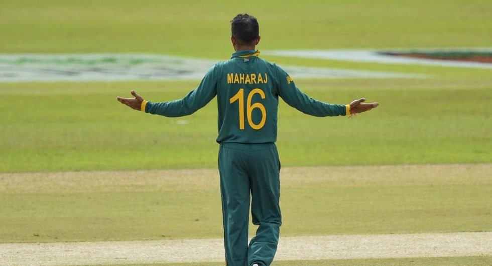 Dinesh Karthik-এর বড় ভক্ত হয়ে গেছেন এই প্রোটিয়া স্পিনার ! উইকেটটক্ষক-ব্যাটসম্যানকে ভরিয়ে দিলেন প্রশংসায় 2