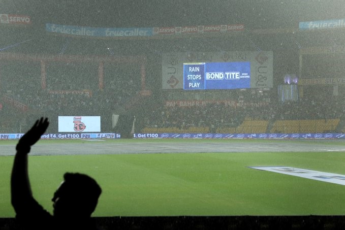 IND vs SA: বৃষ্টির কারণে বাতিল হয়ে গেল ব্যাঙ্গালোর টি-টোয়েন্টি ম্যাচ, সিরিজ শেষ হল ২-২ সমতায় 1