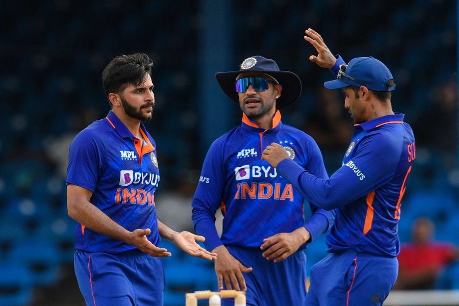 IND vs WI: ওয়েস্ট ইন্ডিজের বিপক্ষে প্রথম ODI-তে ৩ রানে দুর্দান্ত জয় ভারতের !! 1