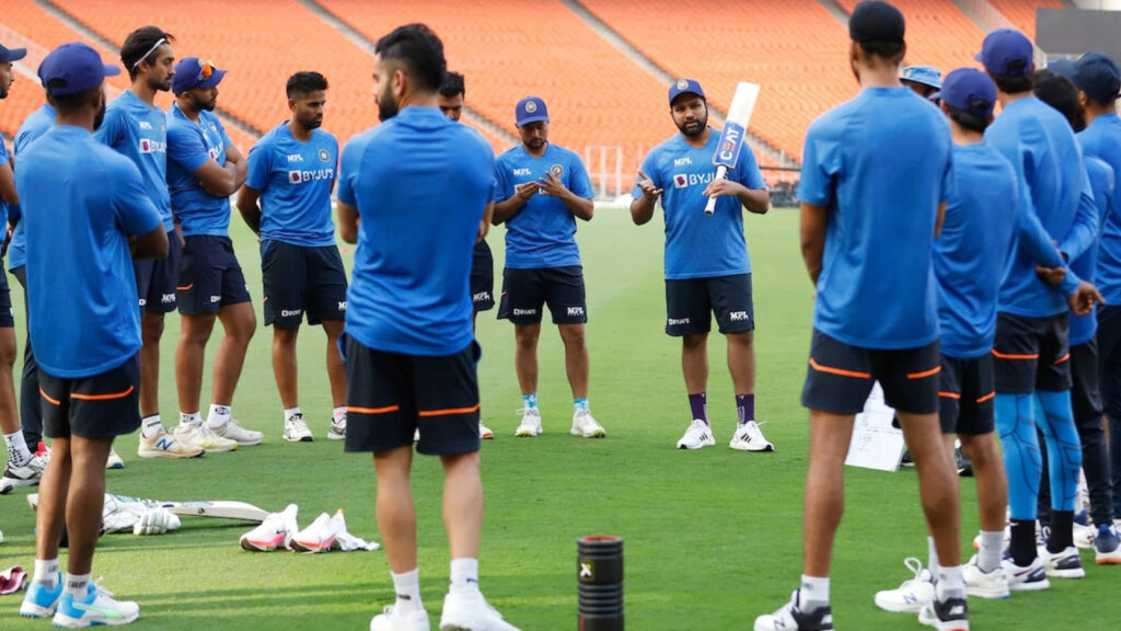 ENG vs IND, India Predicted XI vs England: ইংল্যান্ডের বিরুদ্ধে দুর্দান্ত টিম নিয়ে মাঠে নামবে ভারত, এই খেলোয়াড়রা পাবেন না সুযোগ !! 3