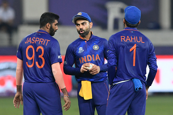 Team India: "এই টিম নিয়ে বেশি দূর এগোনো যাবে না...." টি-২০ বিশ্বকাপের জন্য ভারতীয় দল নিয়ে ক্ষুব্ধ নেটপাড়া !! 1