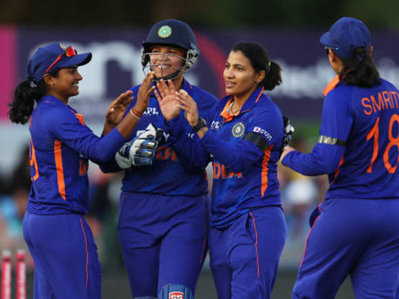 Team India: এই মহিলা ক্রিকেটারের সাথে হলো ডাকাতি, লন্ডনের হোটেল থেকে নগদ-গয়না উধাও !! 1