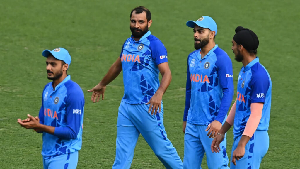 T20 World Cup 2022: ভারতের হয়ে ফের ম্যাচ উইনারের ভূমিকায় শামি, পিছনে ফেলেছেন জীবনের মারাত্মক সব বাধাগুলিকে !! 4
