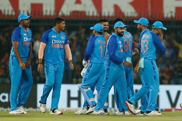 T20 World Cup 2022: ৩ জন ভারতীয় ক্রিকেটার যারা টি-২০ বিশ্বকাপে নেট বোলার হিসেবে যোগ দিতে পারেন !! 2 T20 World Cup 2022: ৩ জন ভারতীয় ক্রিকেটার যারা টি-২০ বিশ্বকাপে নেট বোলার হিসেবে যোগ দিতে পারেন !! 2