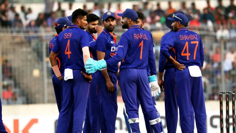 IND vs BAN: টিম ইন্ডিয়াতে হলো বড় রদবদল, বাইরে যাচ্ছেন একাধিক তারকা, এই তরুণ ক্রিকেটাররা পাচ্ছেন সুযোগ !! 4