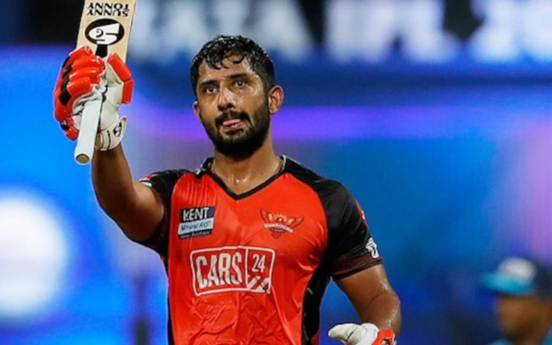 TOP 3: হায়দ্রাবাদের বিরুদ্ধে KKR একাদশে এই ৩ তারকা নিচ্ছেন এন্ট্রি !! 2