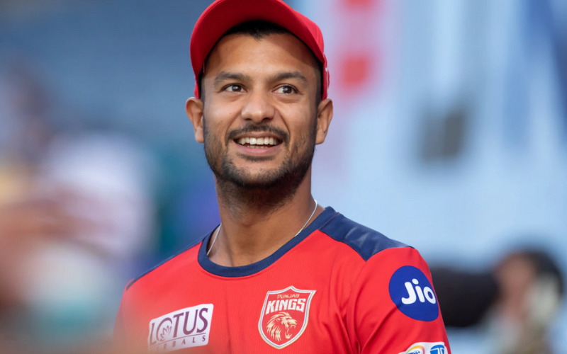 মহেন্দ্র সিং ধোনি অবসর নিলে চেন্নাই সুপার কিংস দলের নতুন অধিনায়ক হতে পারেন এই ৫ প্লেয়ার !! 2
