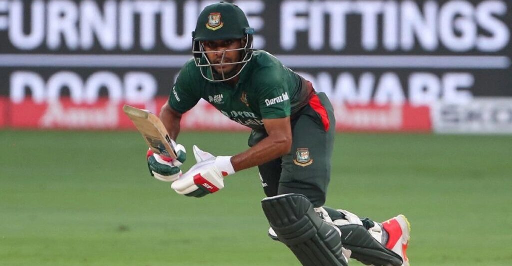IND vs BAN: মিরপুরে ব্যাট হাতে রাজ করলেন মেহেদি হাসান মিরাজ, দিনেই ভারতীয় বোলারদের দেখালেন তারা !! 3