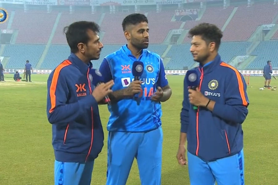 "আপনার থেকে আমি আরও শিখতে চাই..." সূর্যকুমার তার নতুন ব্যাটিং কোচকে নিয়ে দিলেন এই বিবৃতি !! 3 "আপনার থেকে আমি আরও শিখতে চাই..." সূর্যকুমার তার নতুন ব্যাটিং কোচকে নিয়ে দিলেন এই বিবৃতি !! 2