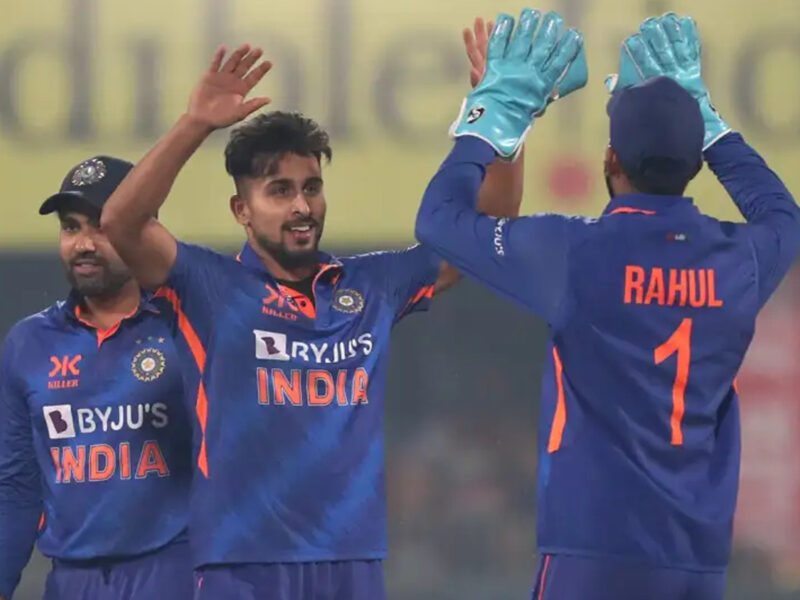 IND VS SL: শ্রীলঙ্কার বিরুদ্ধে দ্বিতীয় ম্যাচে ভারতীয় দলে সুযোগ পাবেন না এই ৩ প্লেয়ার !! 7