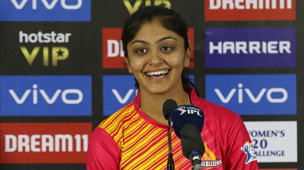 WPL 2023: ক্রিকেটার কিনতে তৃতীয় রাউন্ডেও হল নোটের বৃষ্টি, এই তুখোড় খেলোয়াড়দের নিতে খরচ হল কোটি কোটি টাকা !! 3