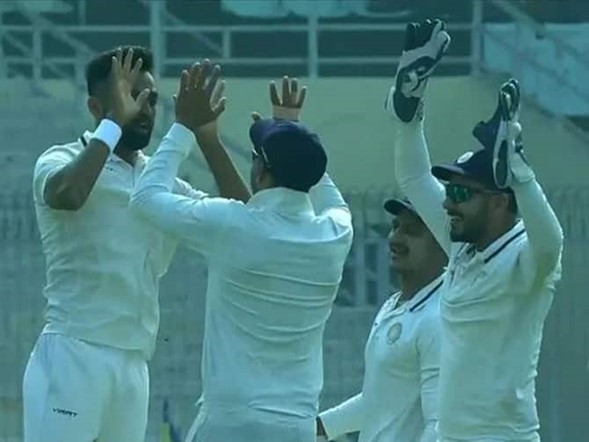 Ranji Trophy: রঞ্জির ফাইনালে 'রবিনহুড' হলেন জয়দেব উনাদকাট, বাংলাকে হারিয়ে সৌরাষ্ট্রকে দ্বিতীয়বার জেতালেন ট্রফি !! 1