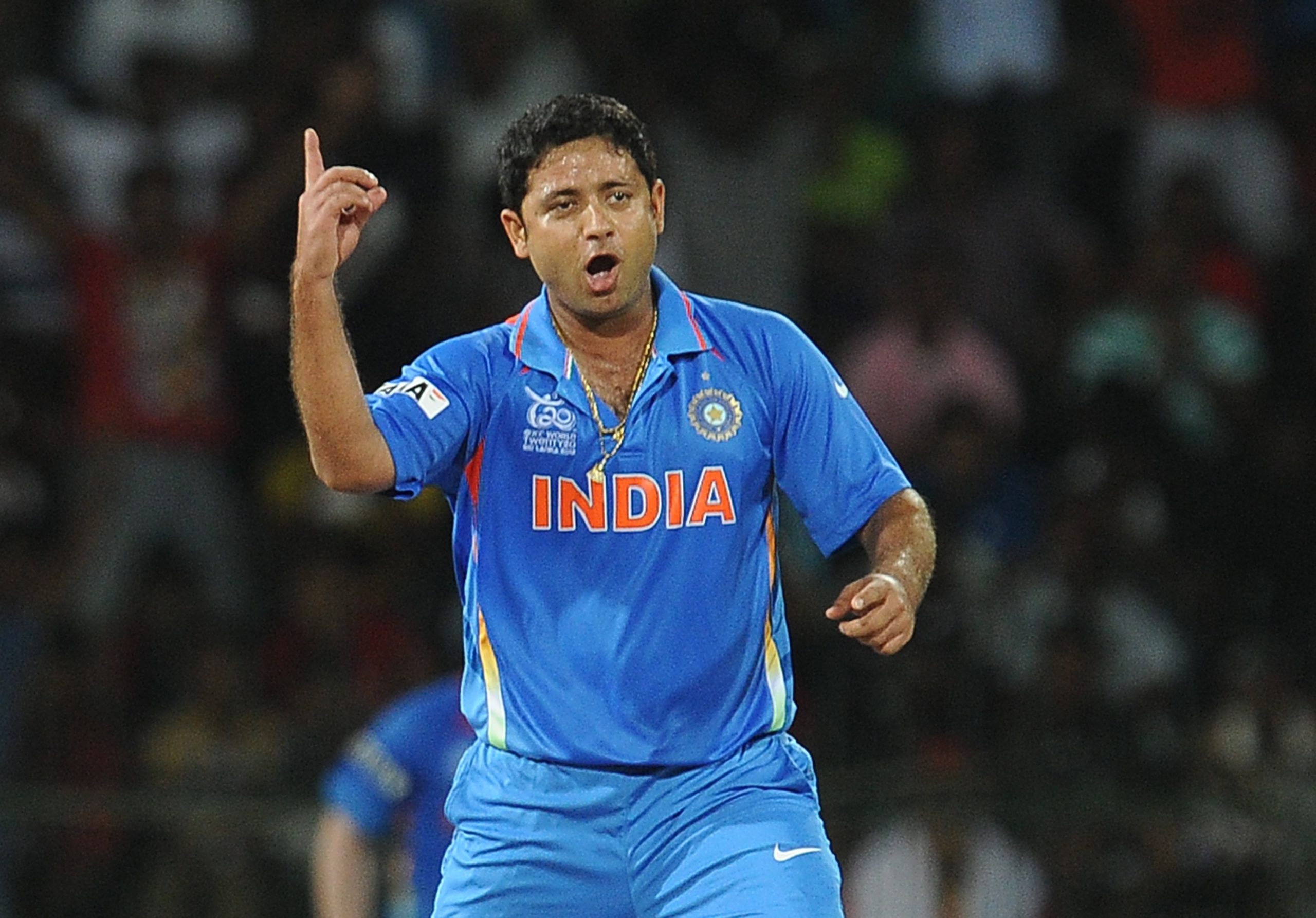 শোকের ছায়া ভারতীয় ক্রিকেটে, বাইশ গজকে বিদায় জানালেন KKR কিংবদন্তি !! 3 Piyush Chawla | ক্রিকেট | Image: Getty Images