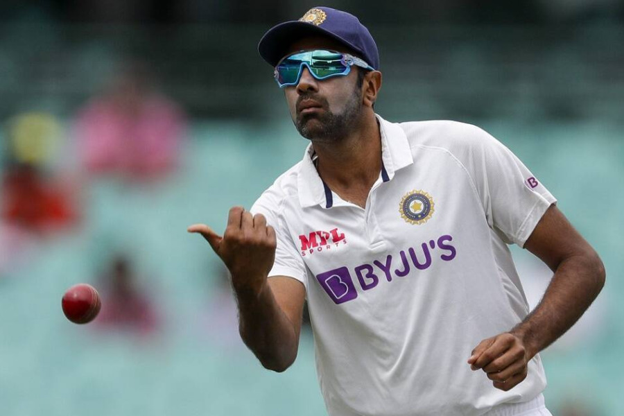 IND vs AUS: অজি বদের ৫টি উপায় ফাঁস করলেন প্রাক্তন কোচ রবি শাস্ত্রী, মানলে হবে সিরিজে কব্জা !! 2 Ashwin